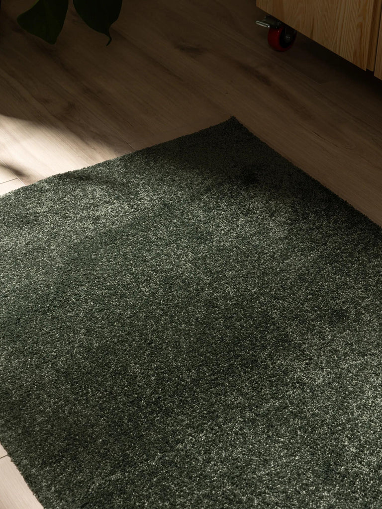 Tapis shaggy uni de couloir vert foncé  80x250 cm