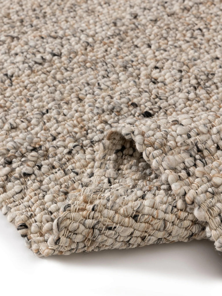 Tapis scandinave perlé carré marron clair en laine 200x200 cm