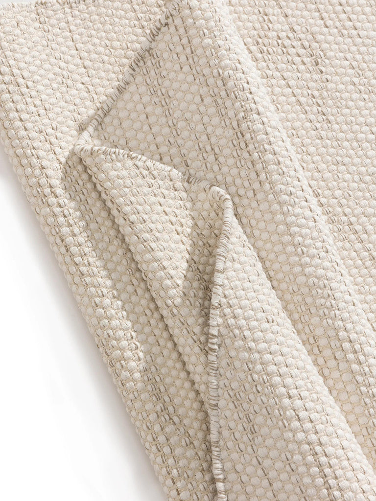 Tapis scandinave tressé en cercle rond crème en coton 240 cm de diamètre