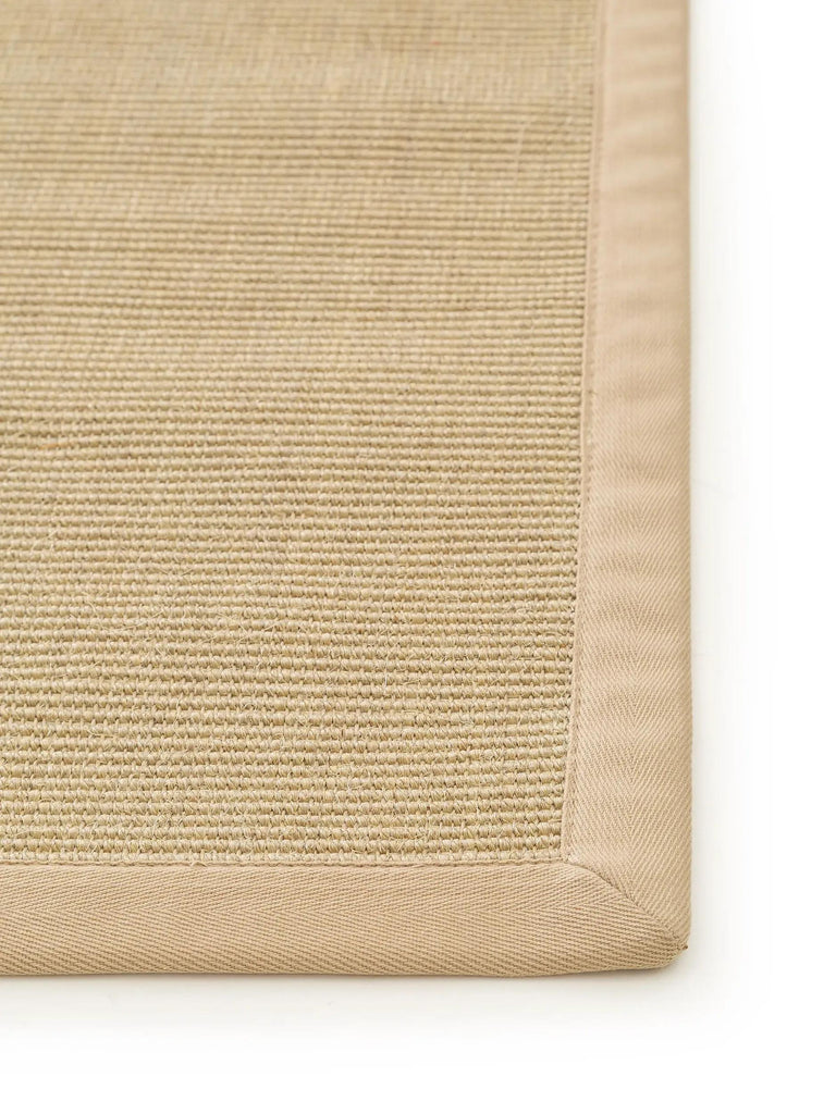 Tapis scandinave carré crème en sisal 150x150 cm