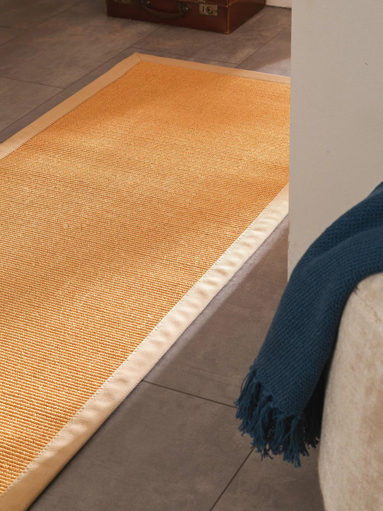 Tapis scandinave de couloir orange en sisal 70x240 cm