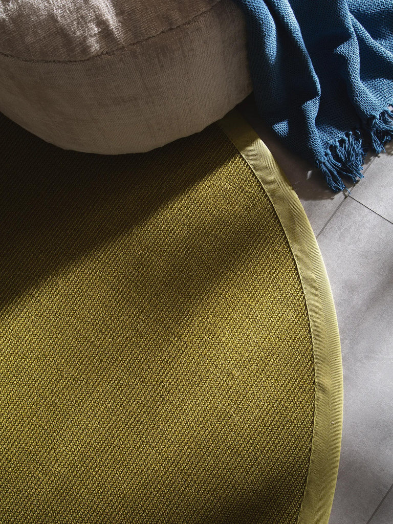 Tapis scandinave rond vert en sisal 150 cm de diamètre