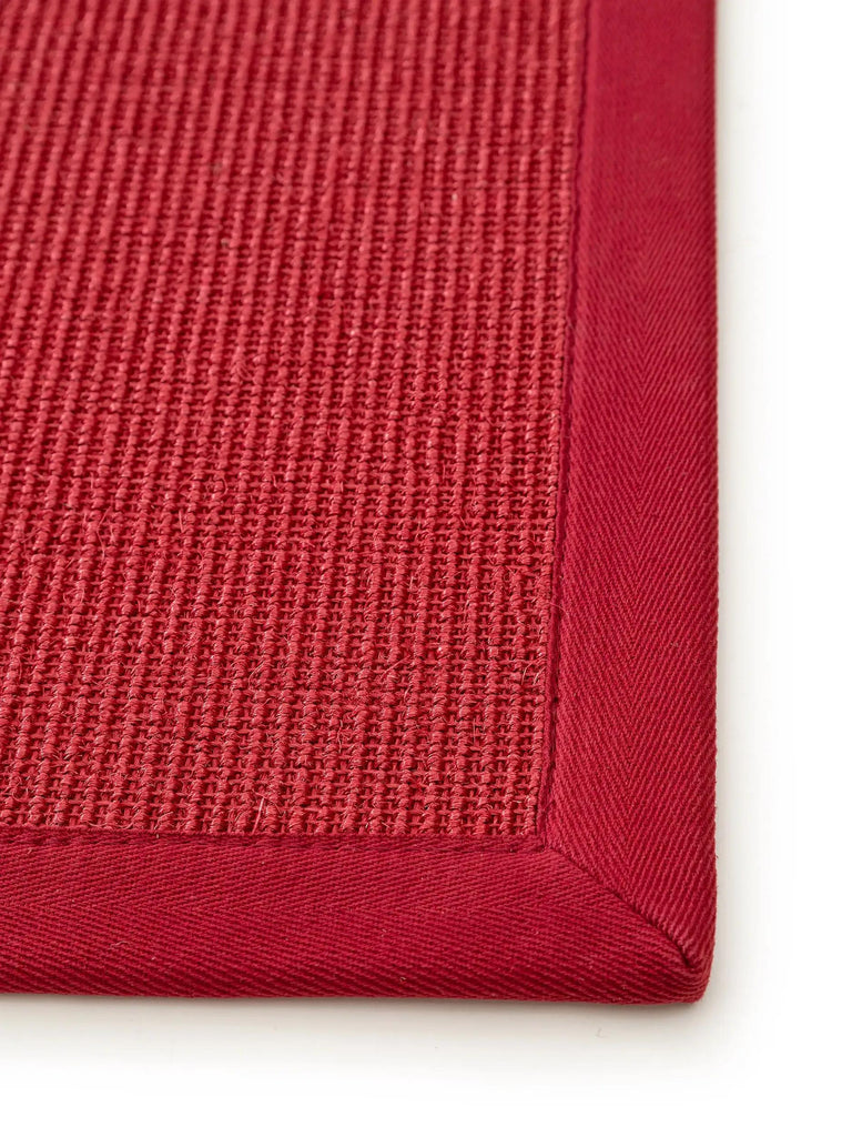 Paillasson scandinave rouge en sisal 60x90 cm