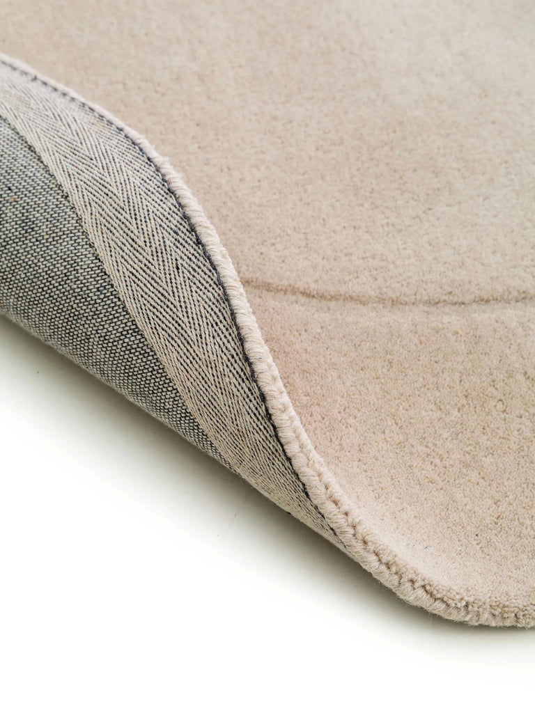 Tapis contemporain crème en laine 140x200 cm