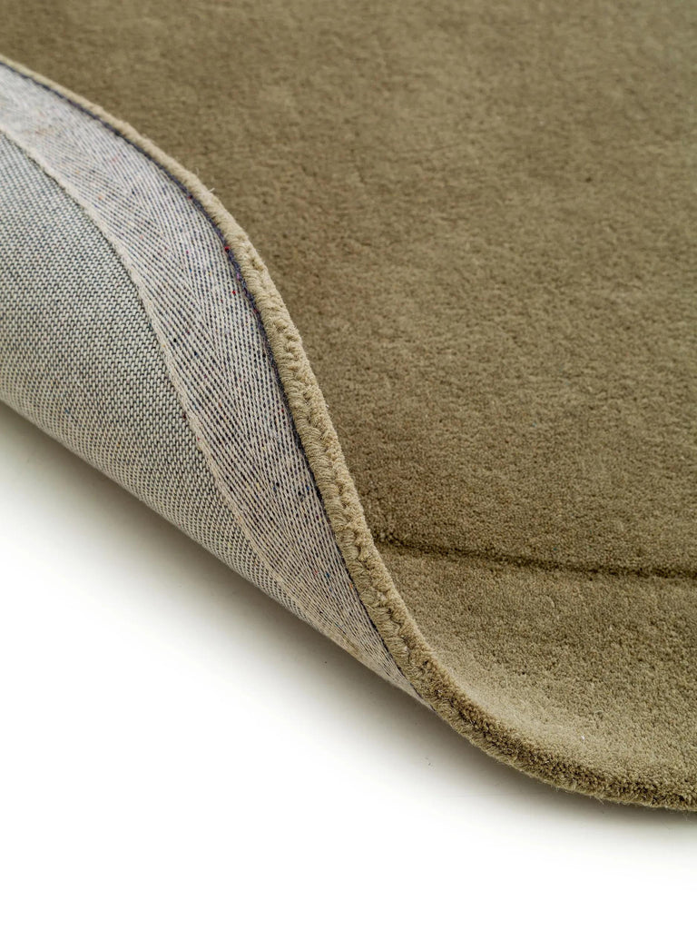 Tapis contemporain vert olive en laine 160x230 cm