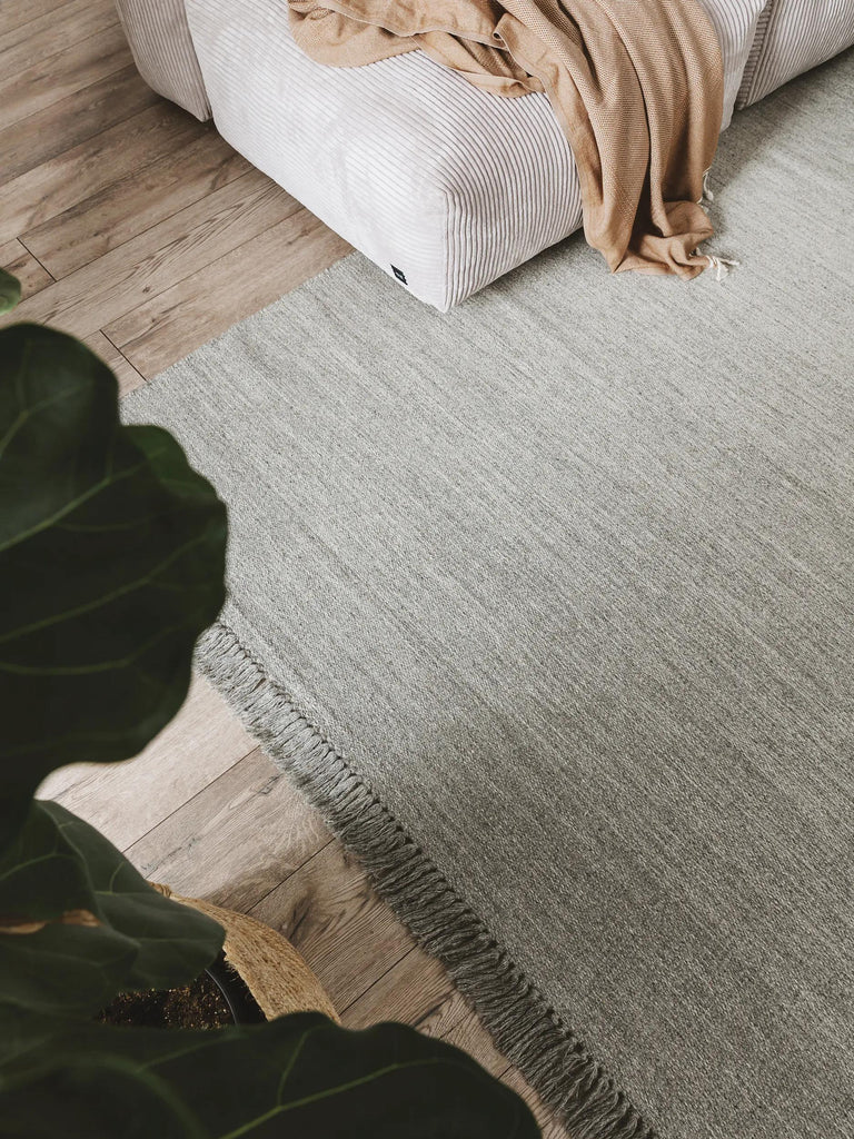 Tapis scandinave dégradé gris clair en laine 120x170 cm