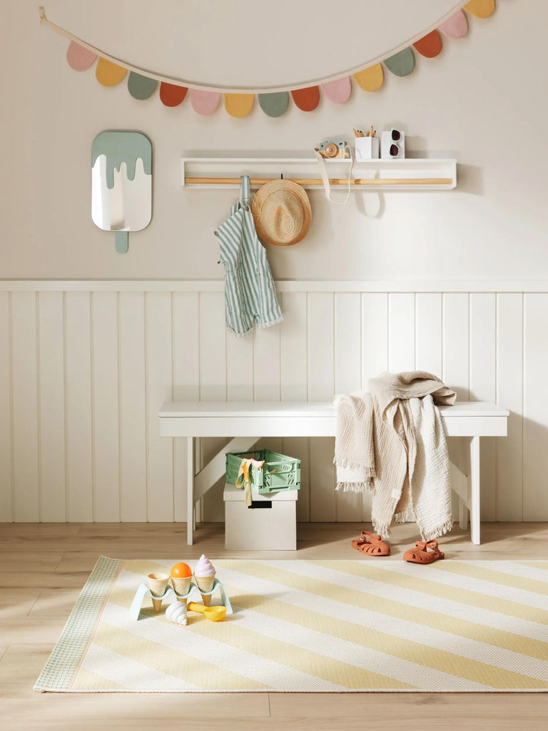 Tapis géométrique rayé jaune et crème d'intérieur et d'extérieur 80x150 cm