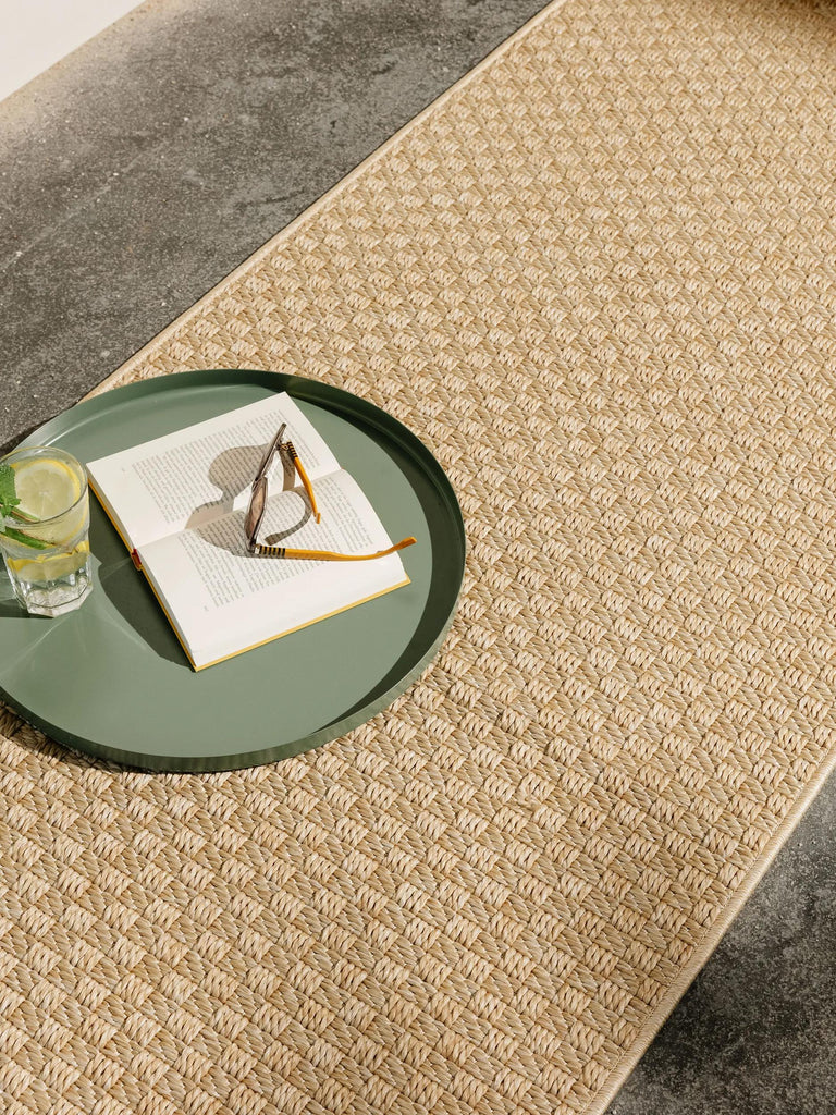 Tapis géométrique tressé à carreaux de couloir beige d'intérieur et d'extérieur 77x240 cm
