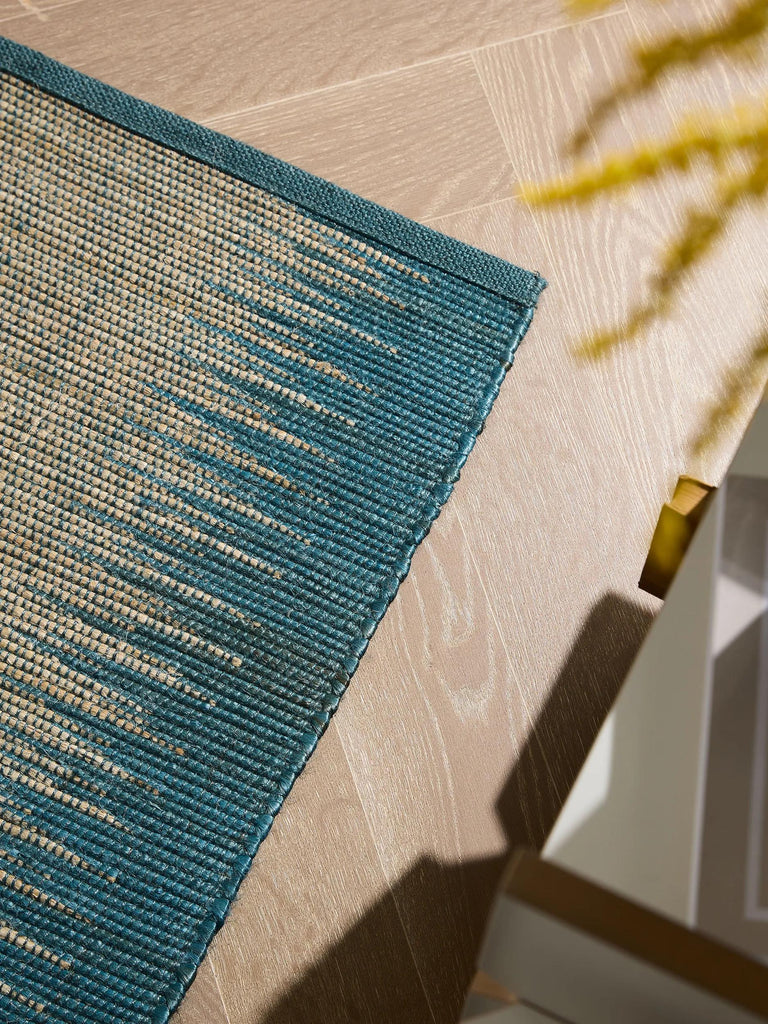 Tapis kilim de couloir bleu en jute 70x200 cm