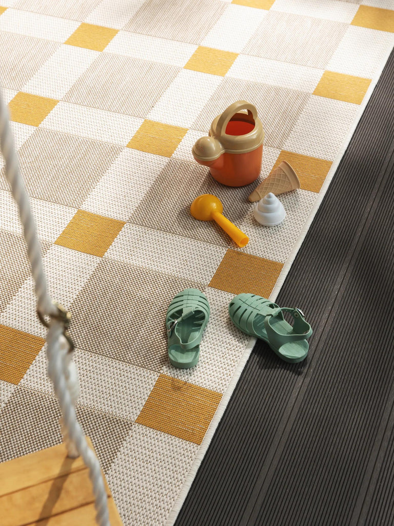 Tapis géométrique motif à carreaux beige et jaune d'intérieur et d'extérieur 120x170 cm