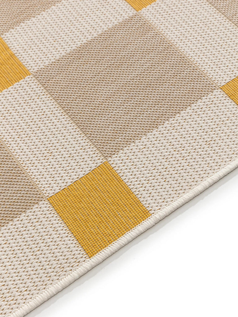 Tapis géométrique motif à carreaux beige et jaune d'intérieur et d'extérieur 120x170 cm