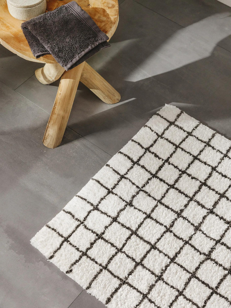Tapis moderne motif à carreaux de bain blanc et noir en coton 50x80 cm
