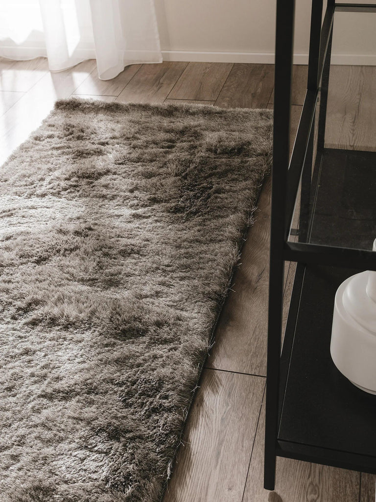 Tapis shaggy fourrure descente de lit gris 80x300 cm