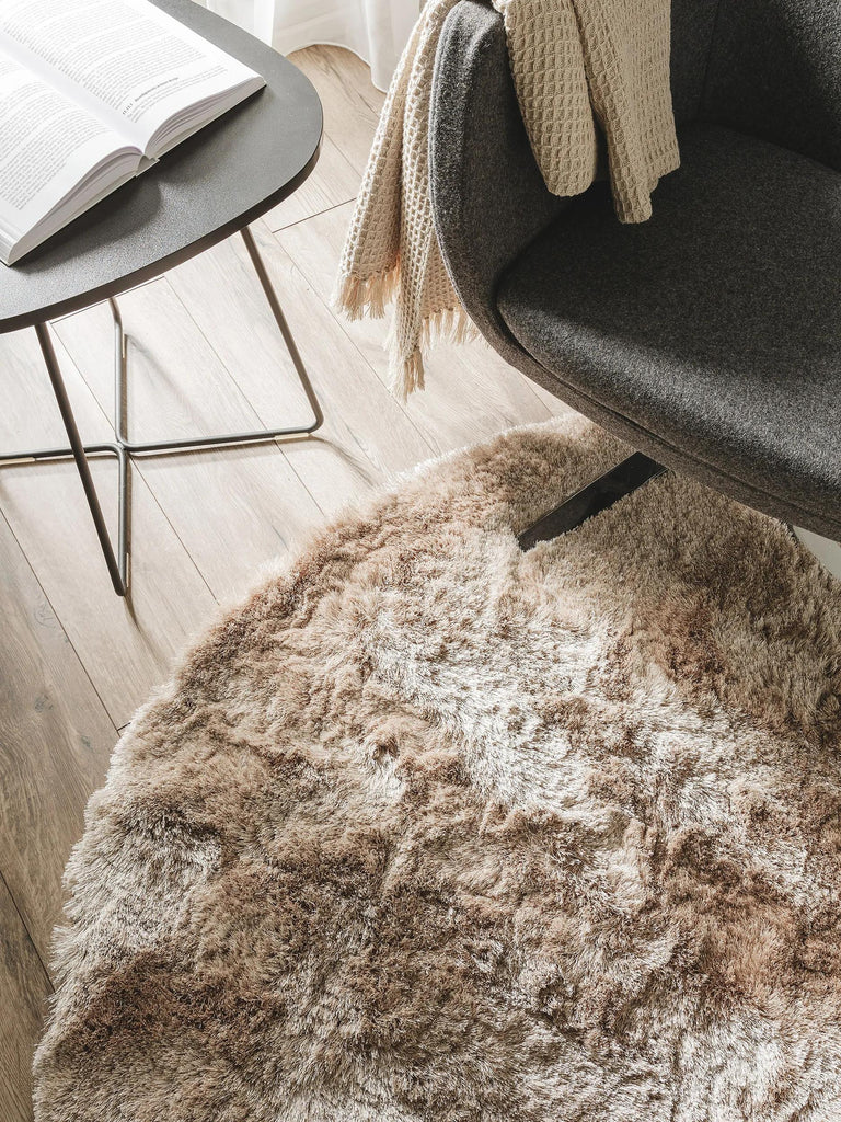 Tapis shaggy fourrure rond marron clair 200 cm de diamètre