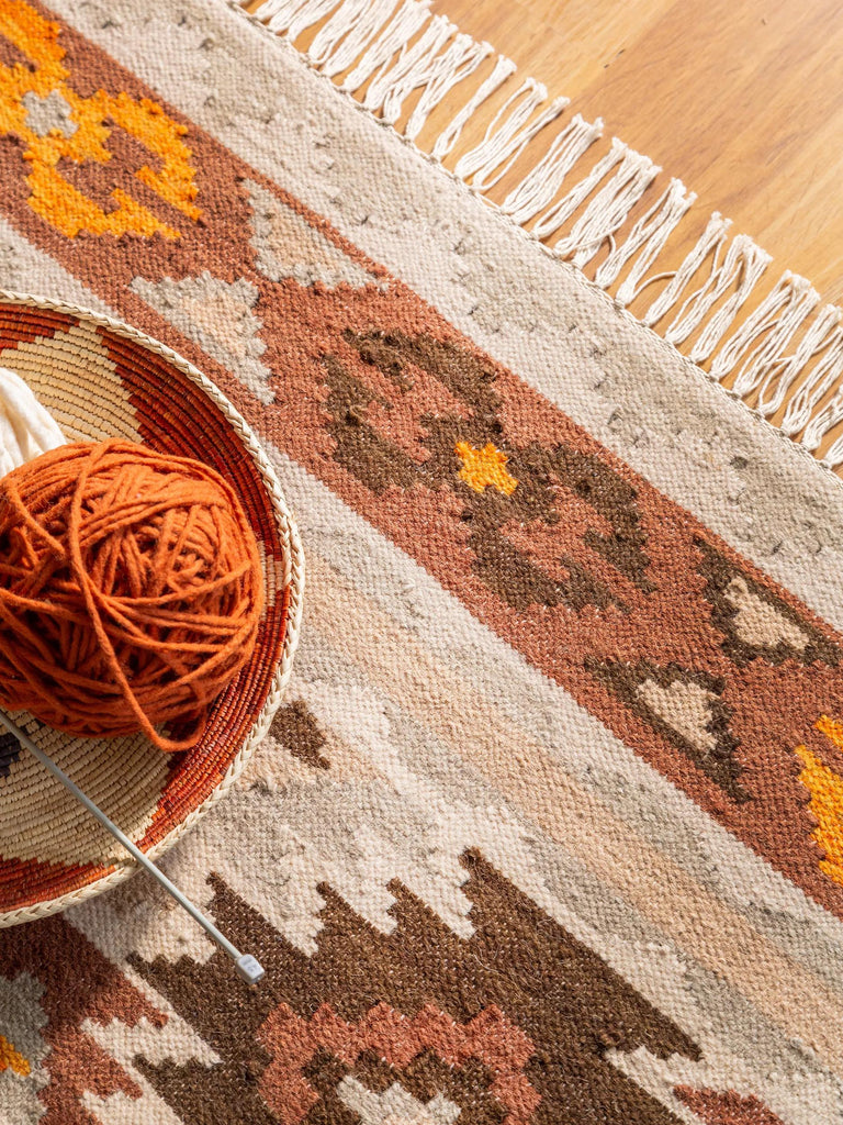 Tapis kilim motif ethnique tons marron multicolore en laine 160x230 cm