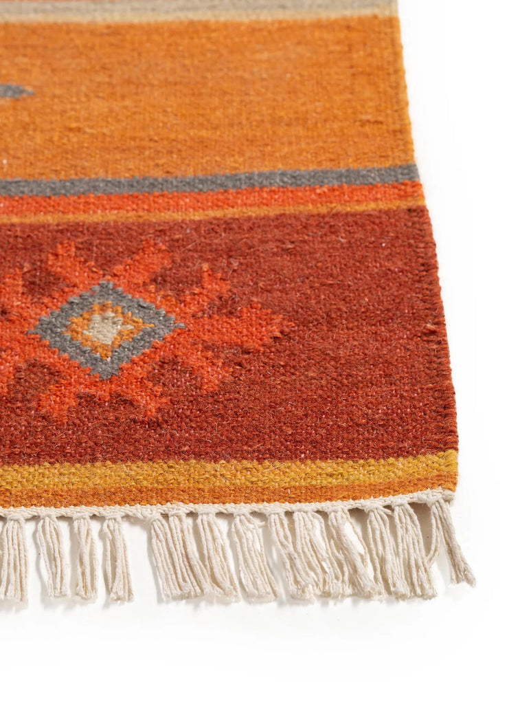 Tapis kilim motif ethnique tons orange multicolore en laine 120x170 cm